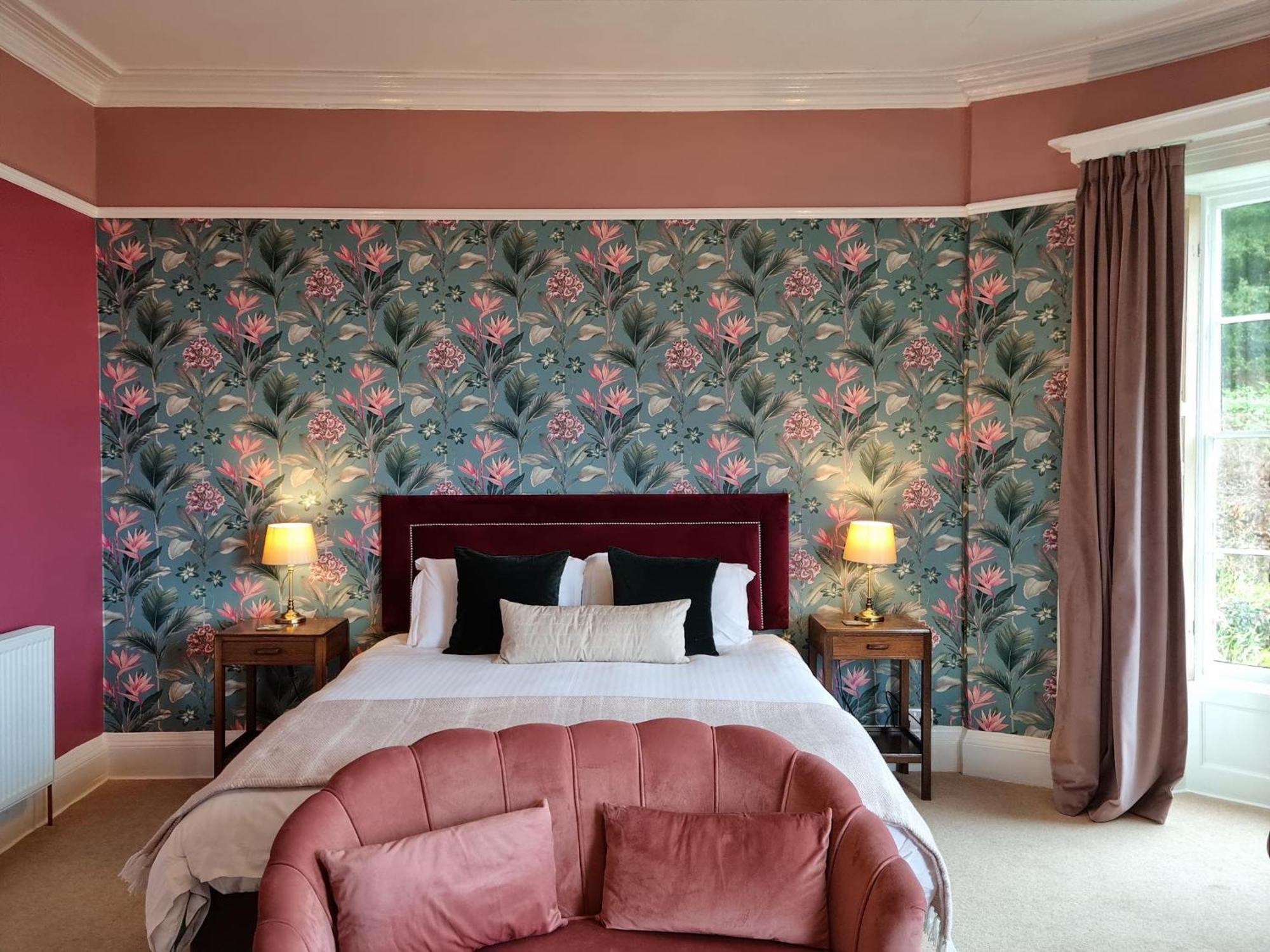 Bed & Breakfast Laston House