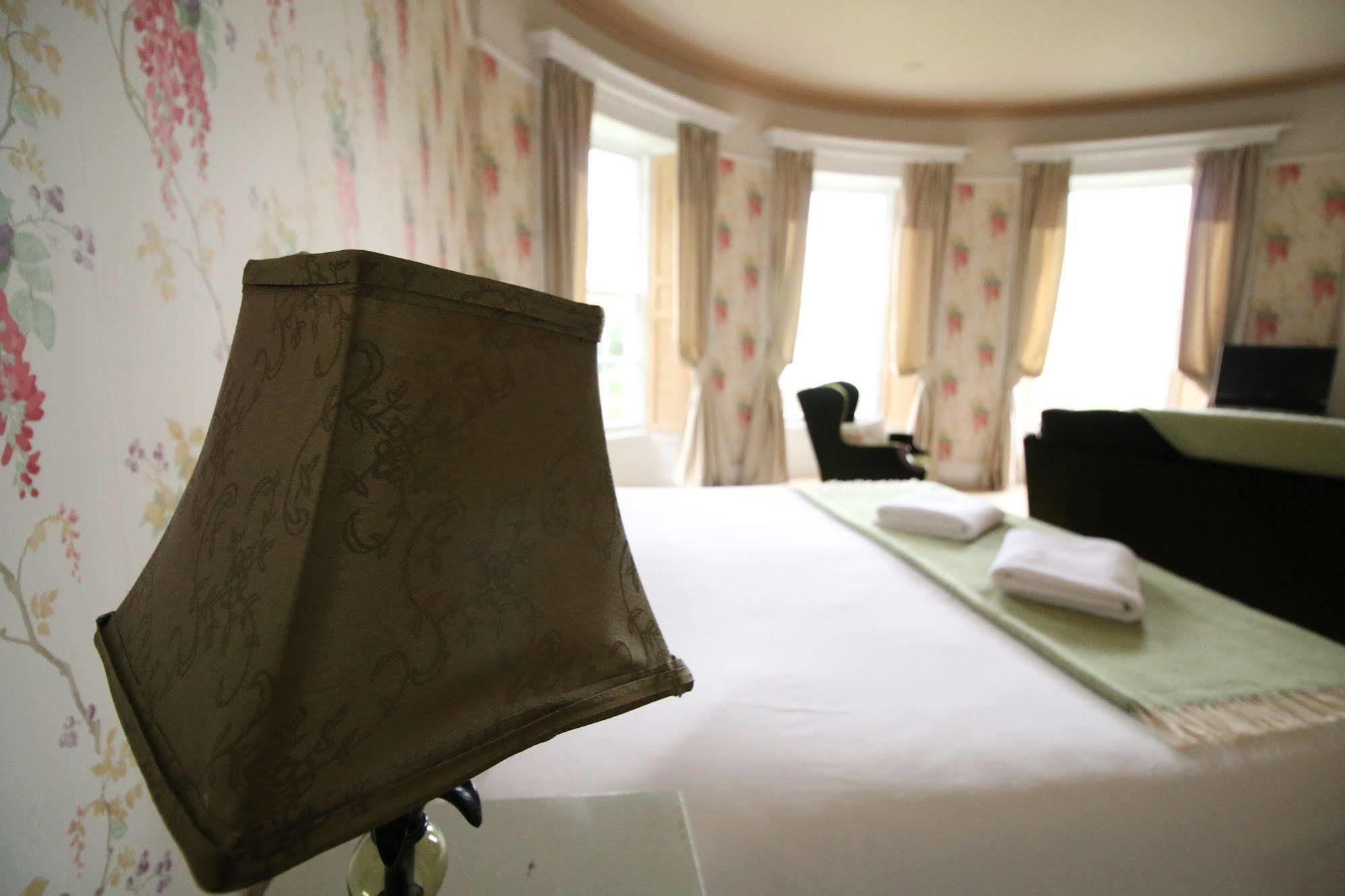 Laston House Bed & Breakfast 3*