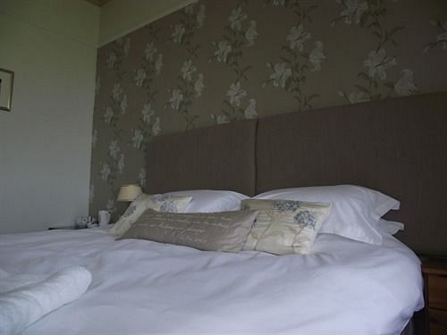Laston House 3*